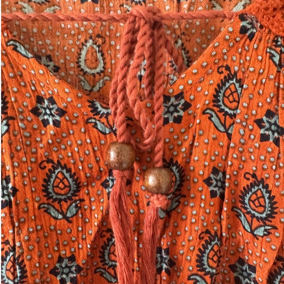 Anthropologie sz S Womens Patrons of Peace Crochet Tassle Flare Sleeve Top Boho - Picture 4 of 11